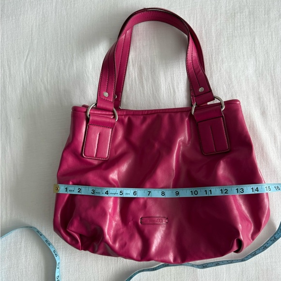 Y2K Pink Shoulder Bag w/ Silver Hardware - Picture 3 of 8